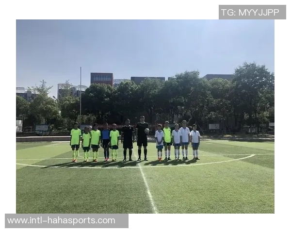 重温经典瞬间足球老影像带你回顾历史辉煌与激情岁月